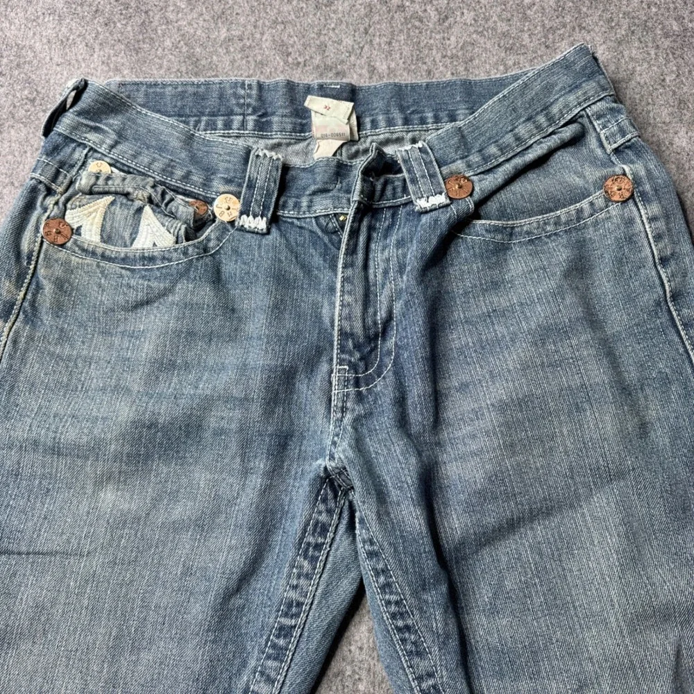 True Religion Joey Super T Mens 32 Blue Wash Straight Leg Jeans USA Made FLAW